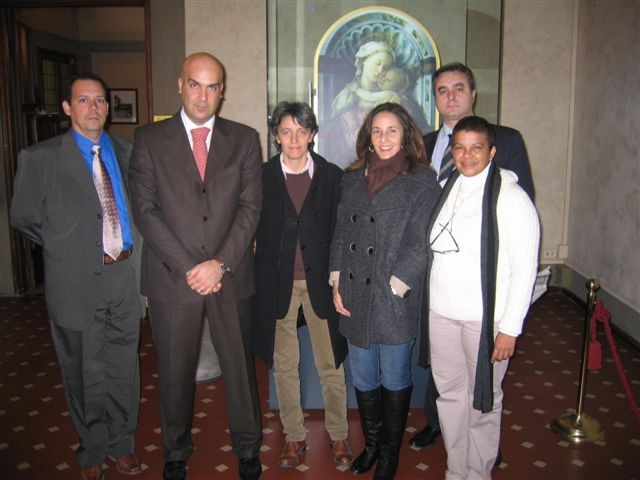 Il Presidente del Consiglio provinciale Massimo Mattei insieme a Mariela Castro e all'assessore Alessia Ballini