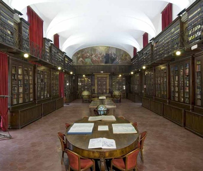 La Biblioteca dell'Istituto Geografico Militare