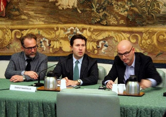 Un momento dell'incontro con i dirigenti scolastici. Da sinistra Pietro Rubellini (Dg Metrocitt Firenze), Dario Nardella e Giampiero Mongatti (Foto Antonello Serino - Met)