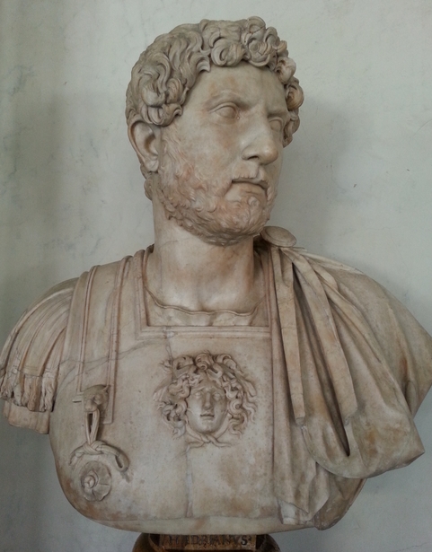 Ritratto dell’imperatore Adriano, scultura romana, II secolo d.C.