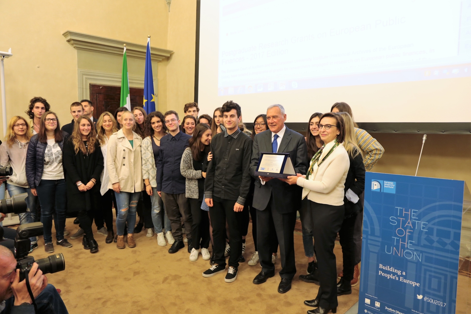 Il Presidente del Senato con gli studenti del Pascoli (foto di Antonello Serino, Ufficio Stampa - Redazione di Met)