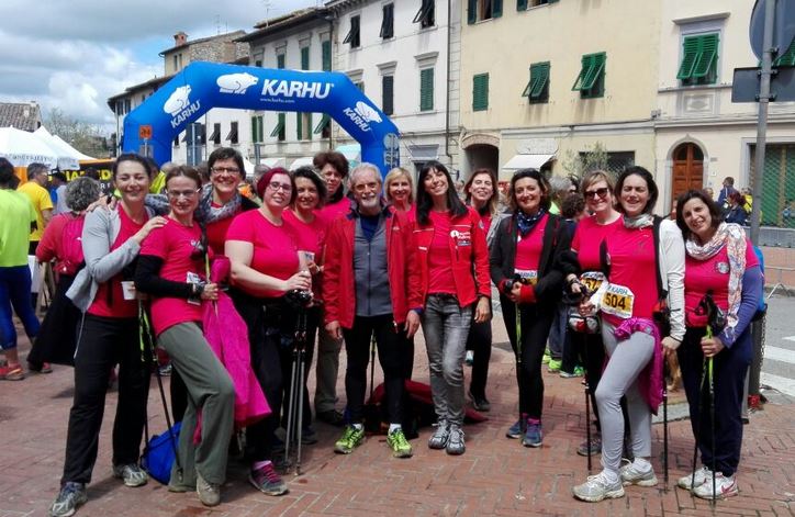 Foto in gruppo alla Chianti Classico Marathon