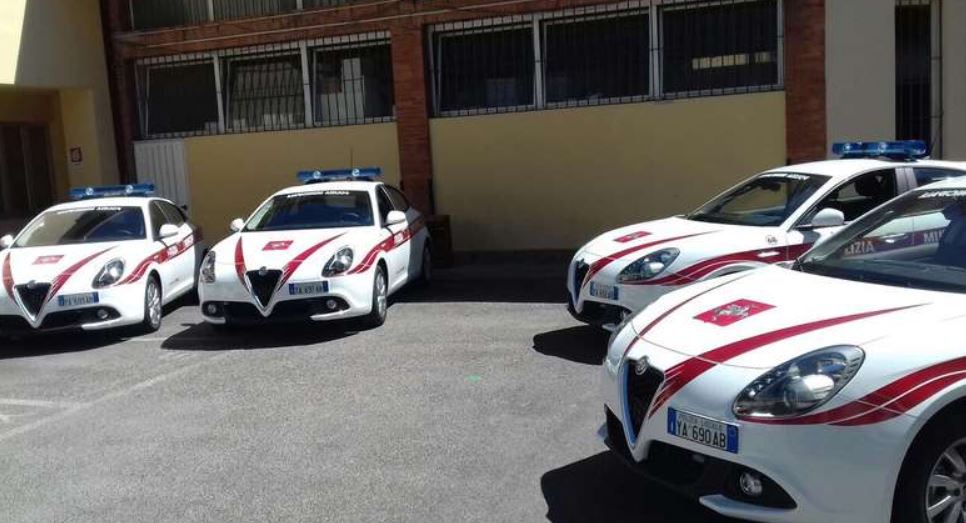 Nuove auto per la Polizia municipale di Firenze