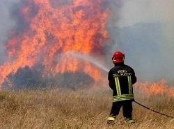 Ancora attivo l incendio a Firenzuola (fonte foto sito Regione)