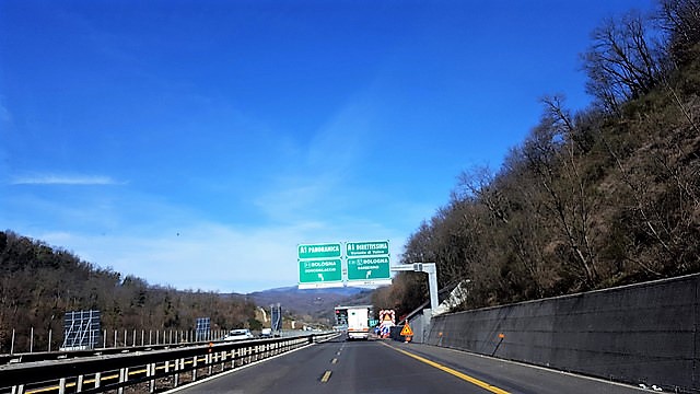 A1 Milano-Napoli Direttissima: chiuso intero tratto (foto Antonello Serino Met)