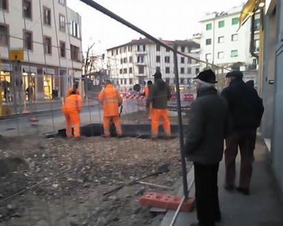Cantiere della tramvia sulla pagine facebook dell'osservatorio sulla tramvia di Firenze