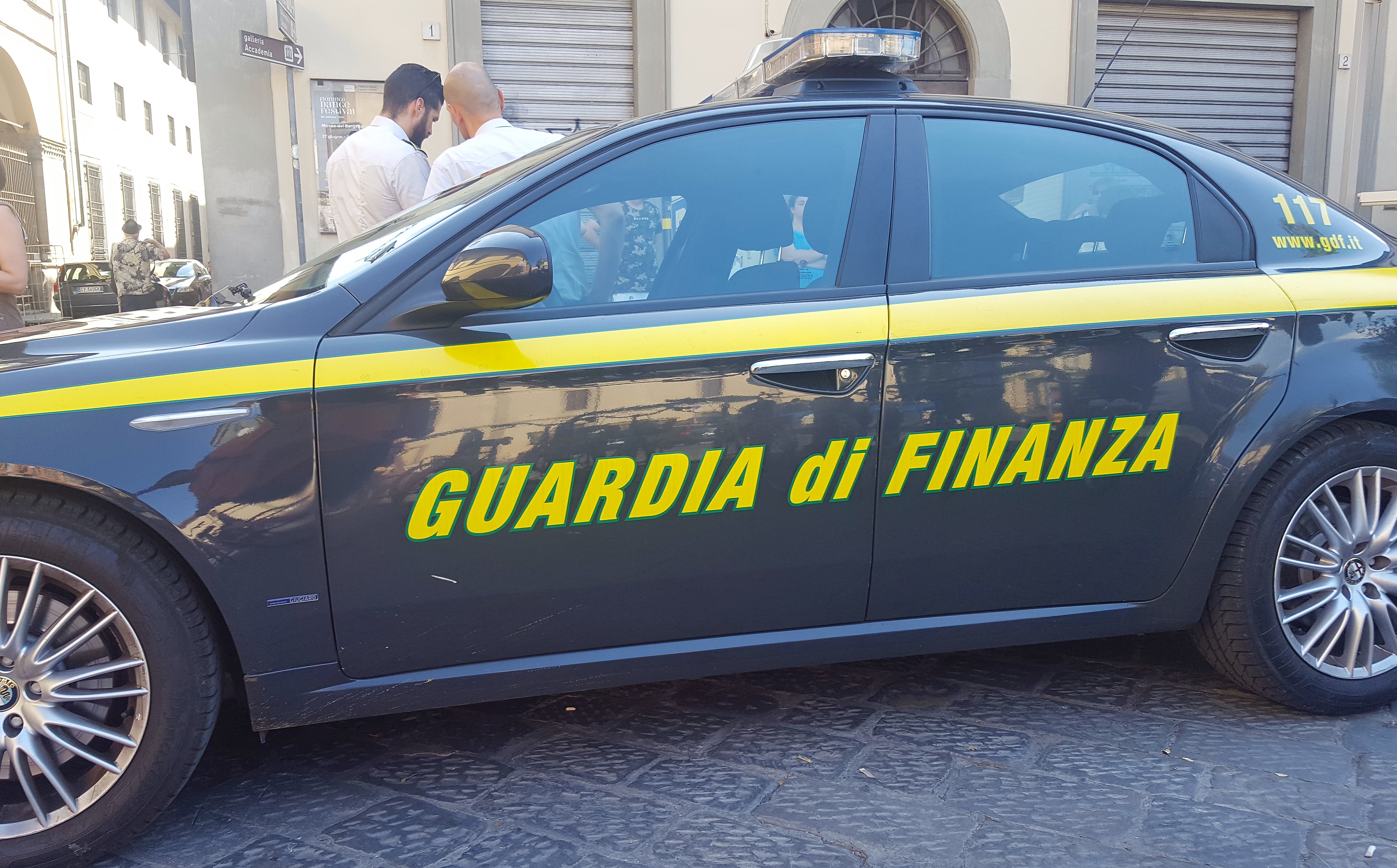 Natale sicuro (foto Antonello Serino Met)