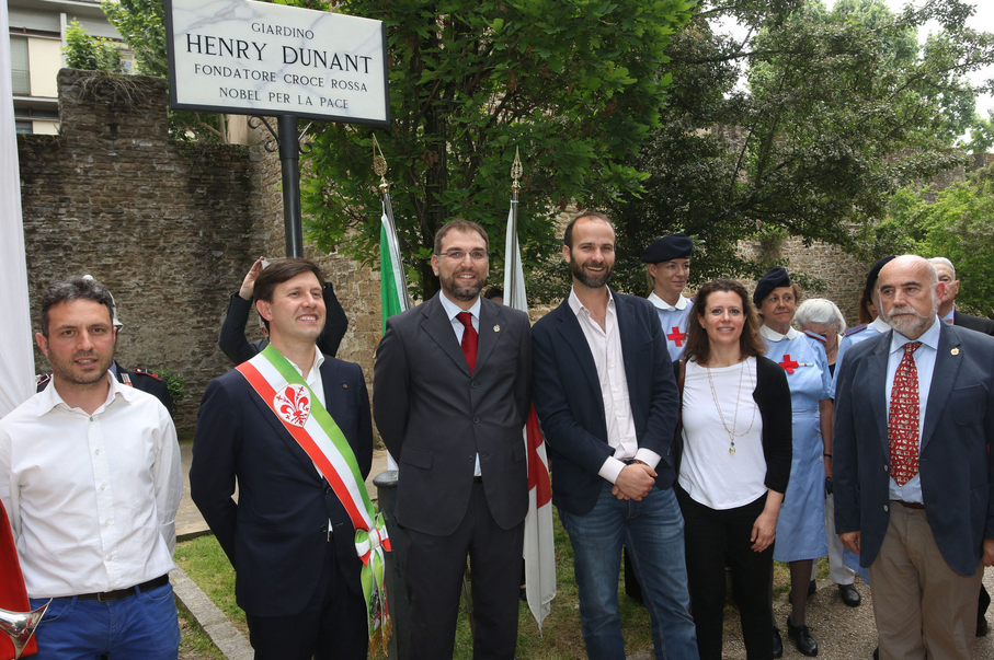 Cerimonia intitolazione giardino al fondatore della Croce Rossa Henry Dunant