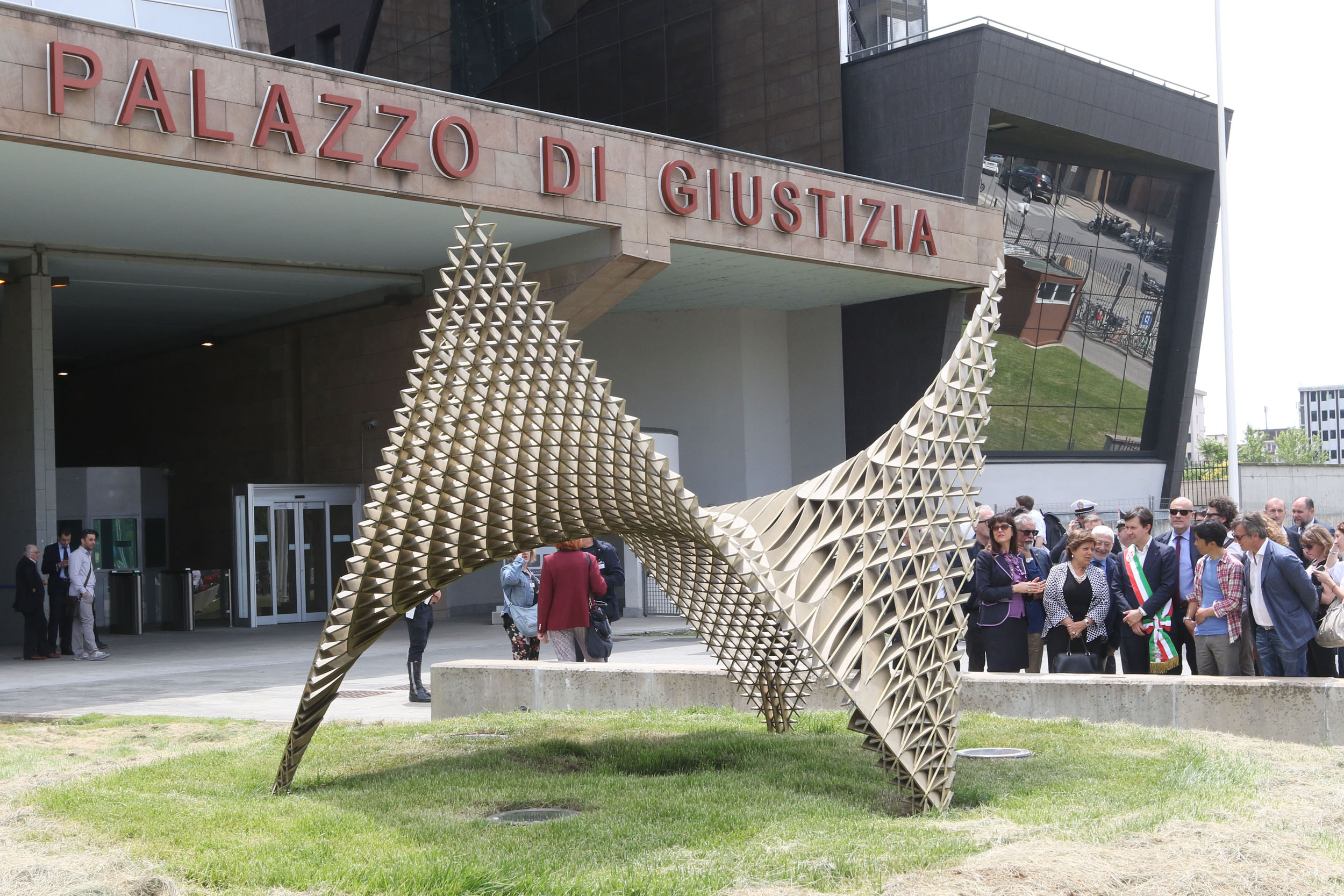 Inaugurate cinque opere d’arte al Palazzo di Giustizia (STUDIO ASSOCIATO CGE FOTOGIORNALISMO)