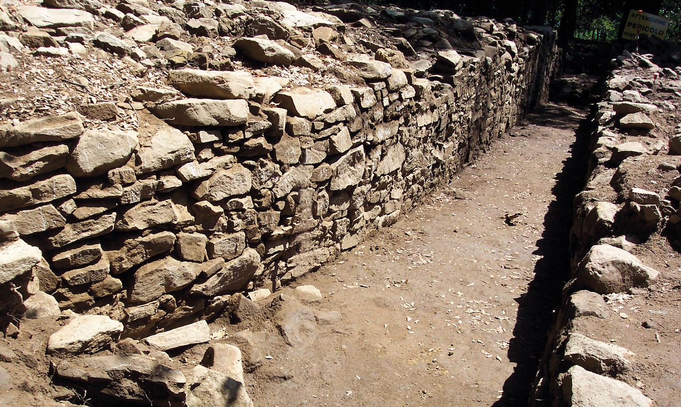 Il sito archeologico di Pietramarina