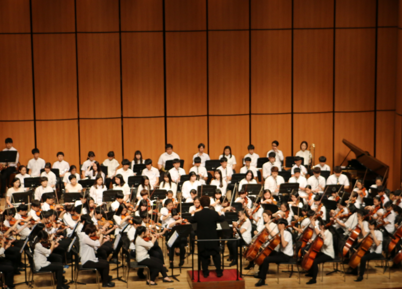 La formazione coreana Gwangju Ymca 'Dream' Youth Orchestra 