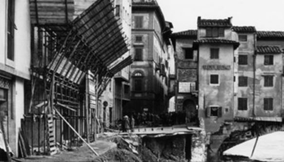 Imagine dell'alluvione di Firenze sulle pagine del Cedaf sul sito dell'Universita' di Firenze