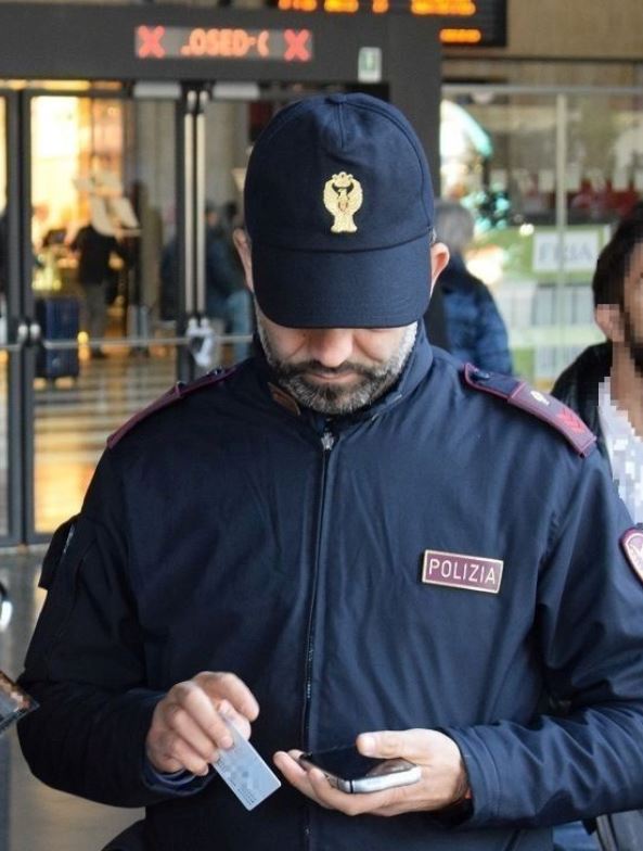 I controlli alla stazione di Santa maria Novella
