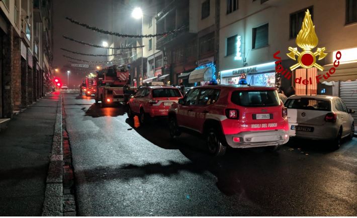 Intervento dei Vigili del fuoco in via Doni