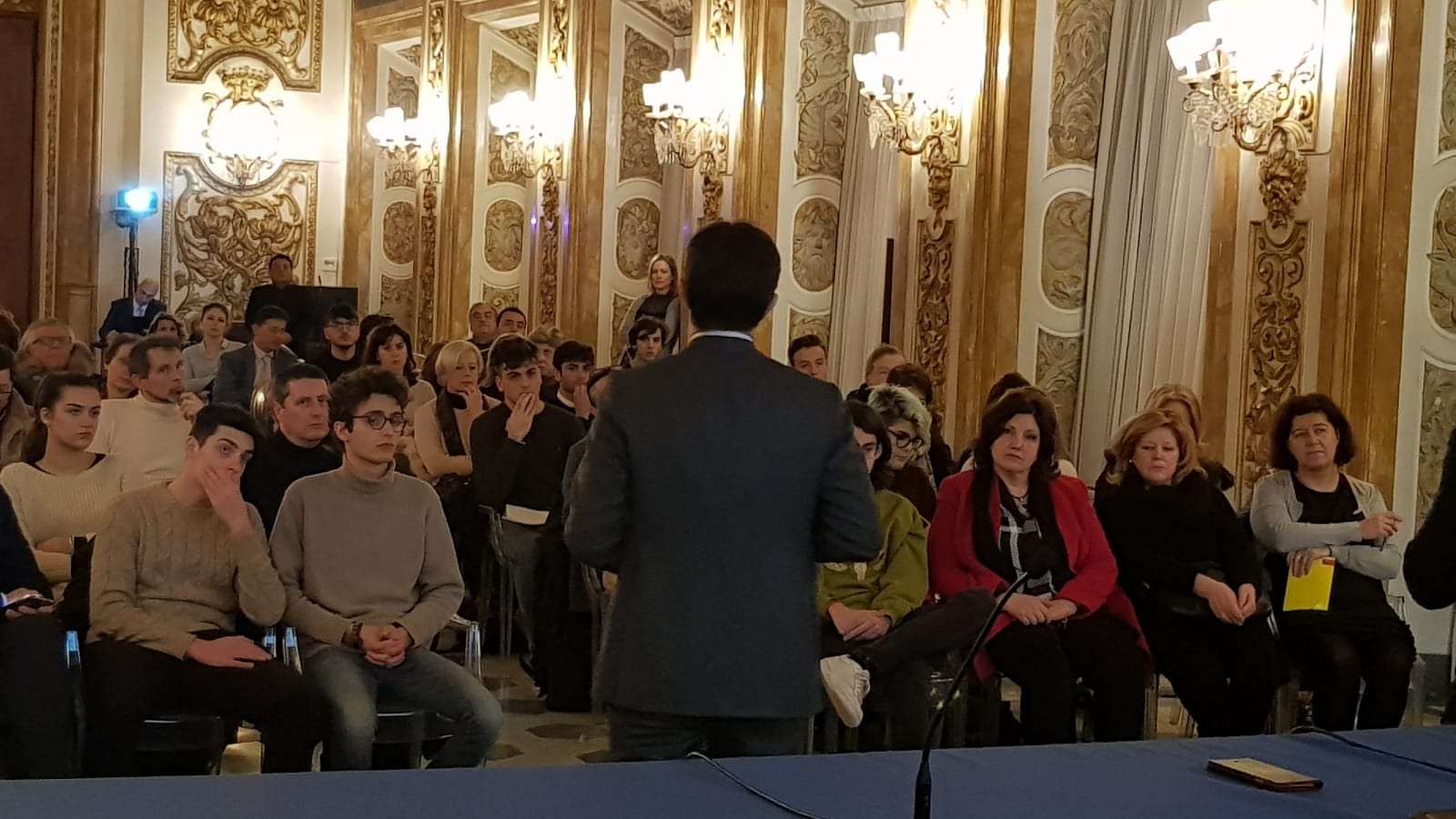 L'incontro del Sindaco Dario Nardella con gli studenti e i dirigenti scolastici (foto di Domenico Costanzo, Ufficio Stampa)