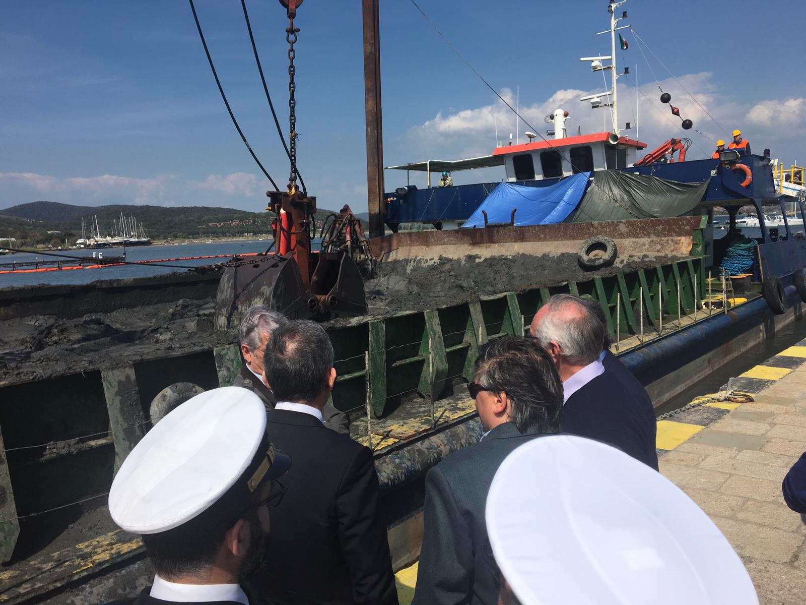 Porto di Talamone (foto da comunicato RT)