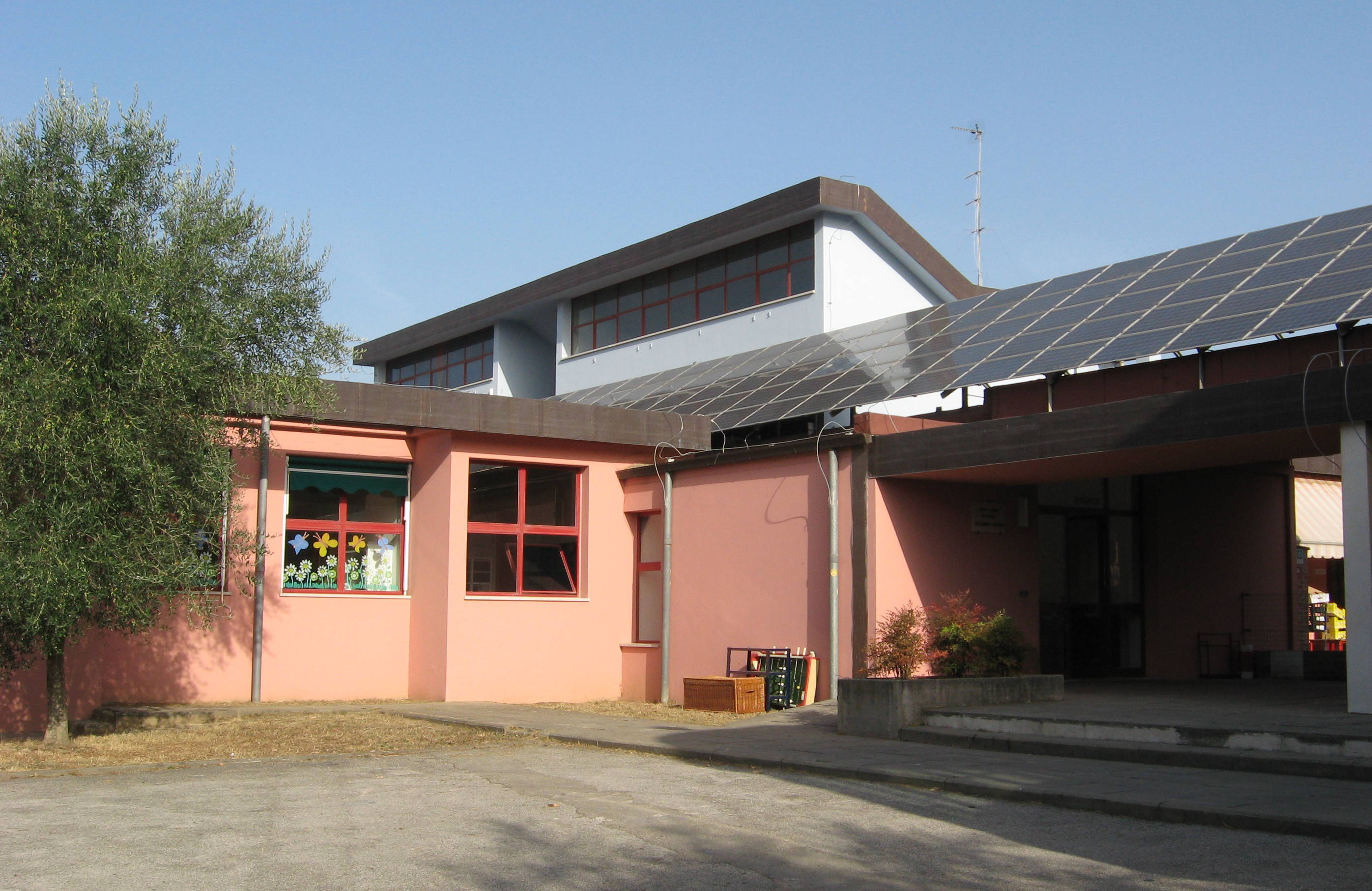 La scuola Bertocci di Pistoia (foto da comunicato)