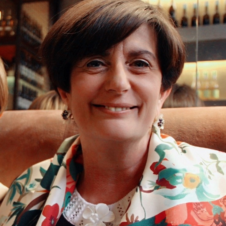 Anna Tani, ragioniere capo, va in pensione 