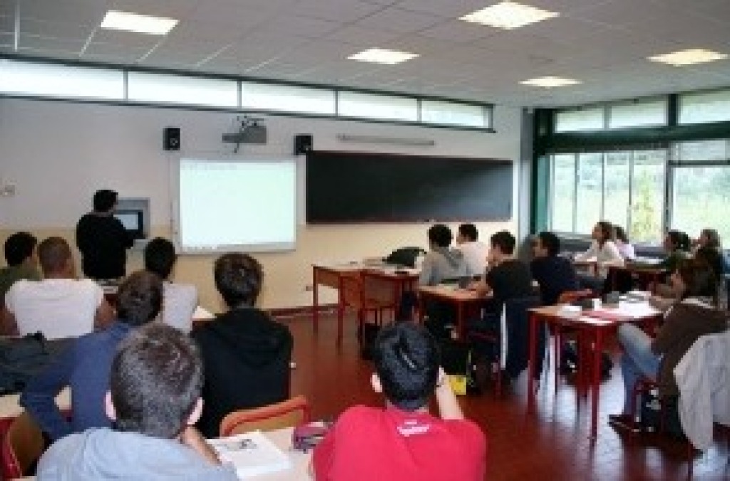 liceo Enriques Agnoletti a Sesto Fiorentino 
