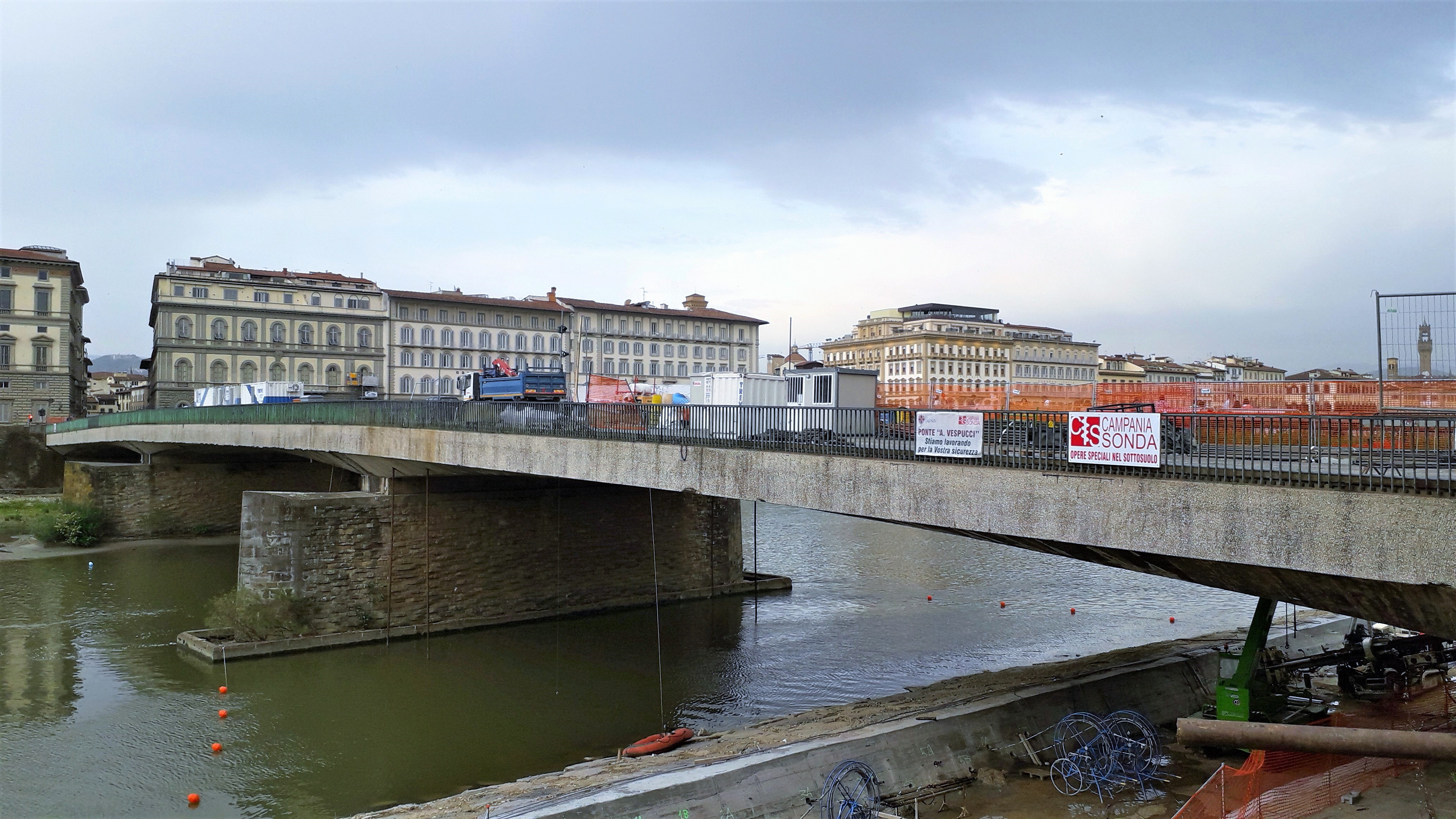 Ponte Vespucci (foto Antonello Serino Redazione Met)