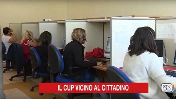 Cup vicino al cittadino