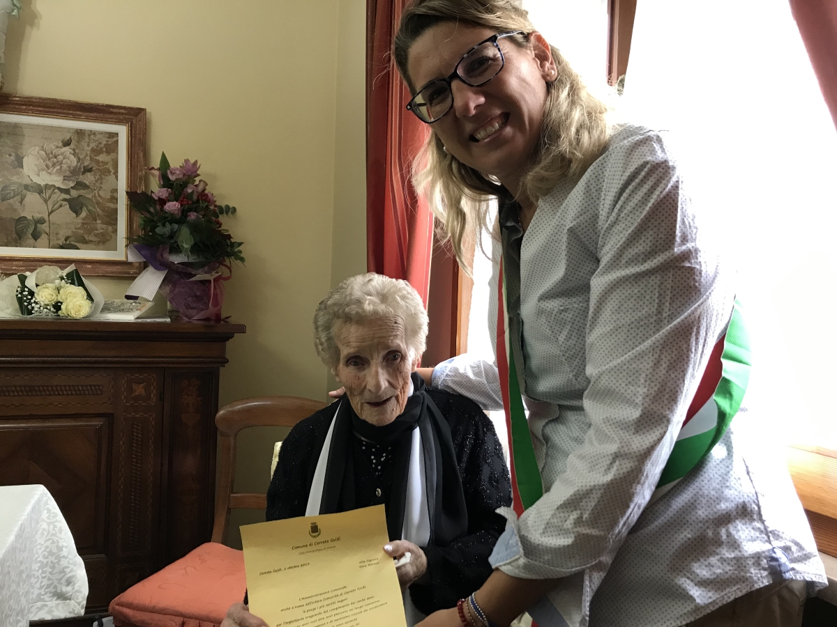 Cerreto Guidi. I 100 anni di nonna Gina 