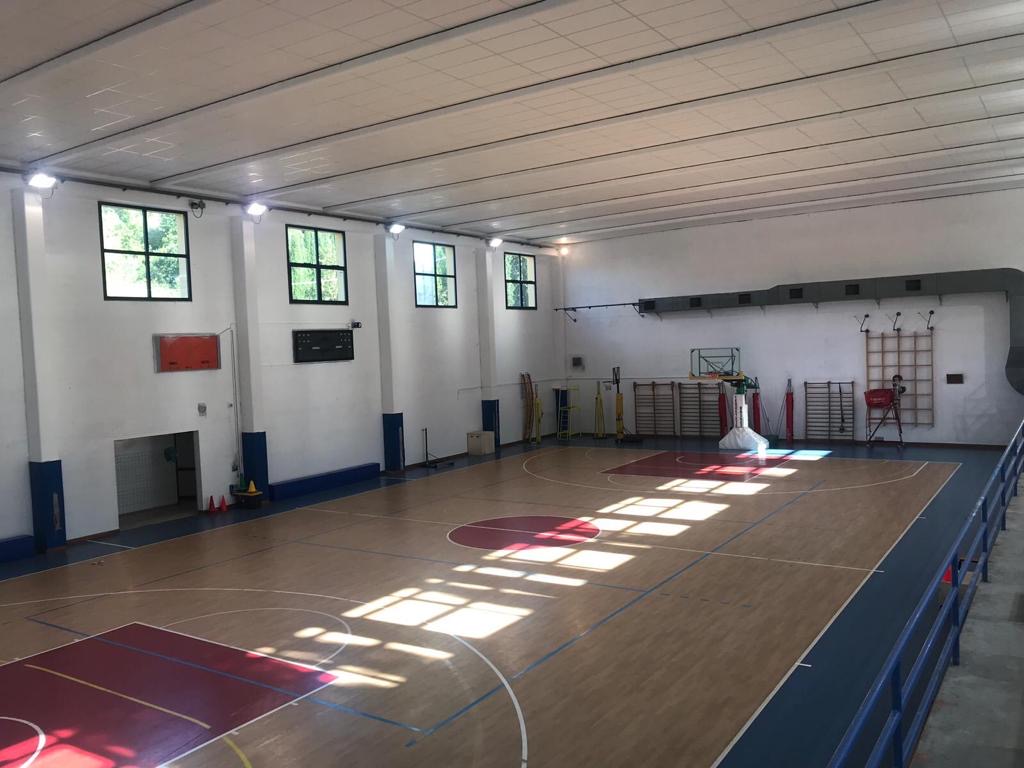 lavori al Palazzetto dello Sport nel giorno della presenza della nazionale sorde di volley femminile (foto da comunicato)