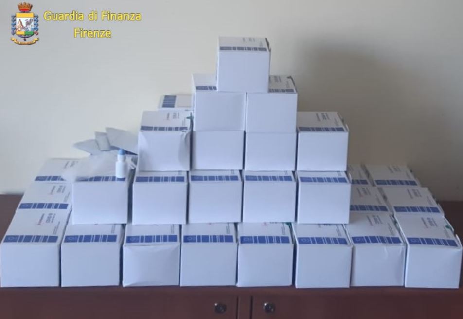 Kit Covid sequestrati dalla Guardia di Finanza