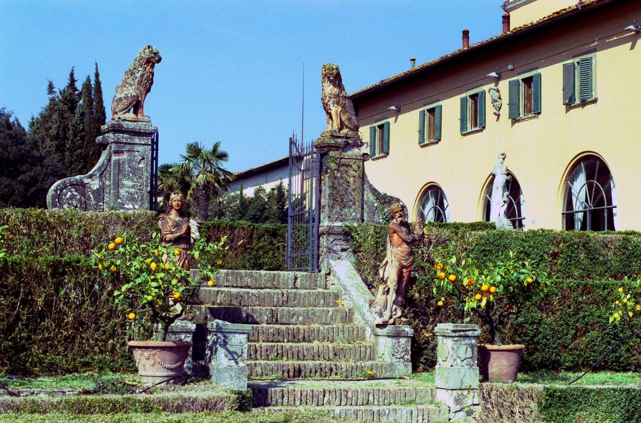 Villa di Meleto