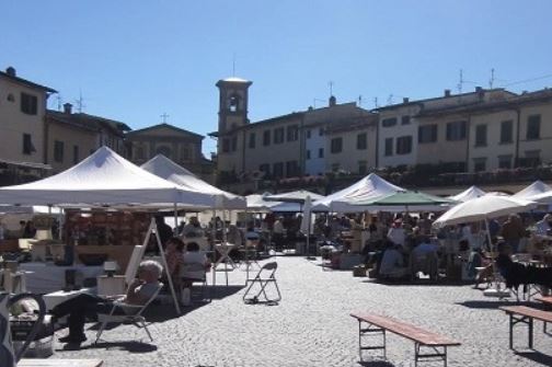 Mercato in Piazza Matteotti