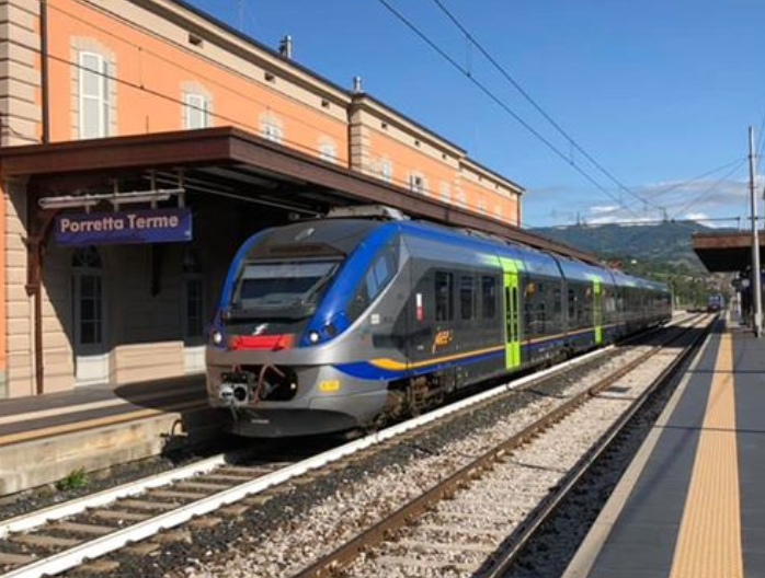 Porrettana, da lunedì 10 agosto riprendono i collegamenti quotidiani (Foto da pagina FB Associazione Pendolari Toscana Nord Ovest)