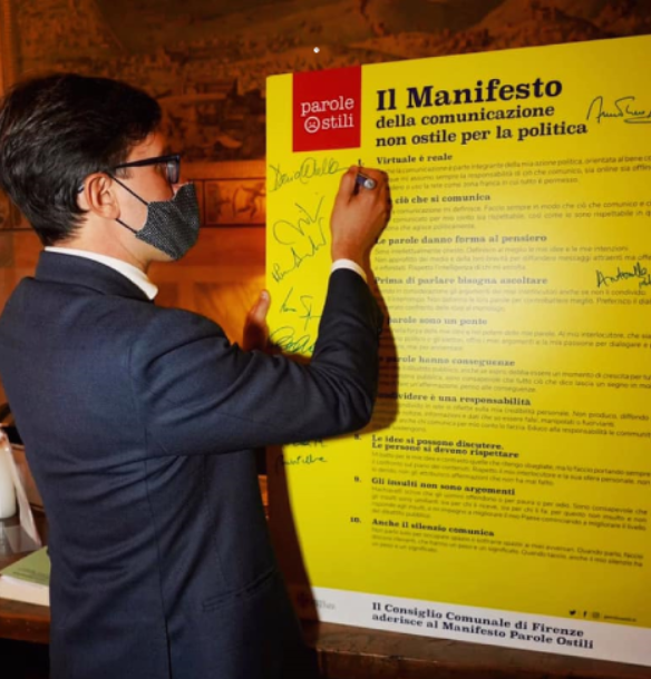 manifestoComunicazionenonostilefontefacebookDarioNardella