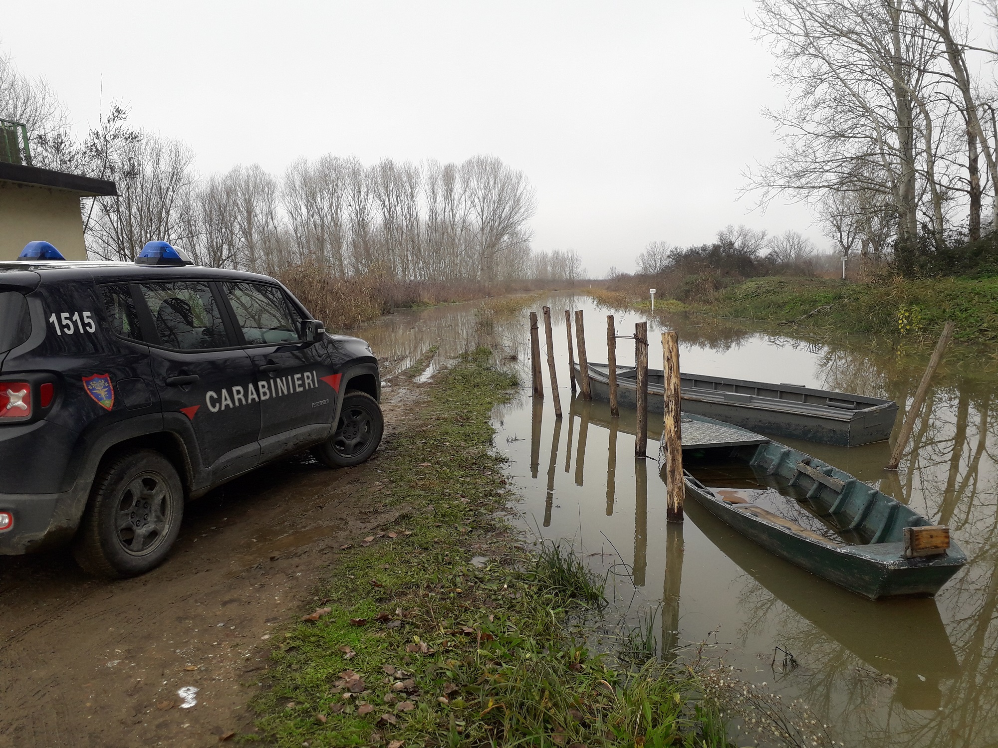 Carabinieri Forestali denunciano imprenditore per asporto parte di una arginatura in sito di interesse comunitario (Foto da comunicato)