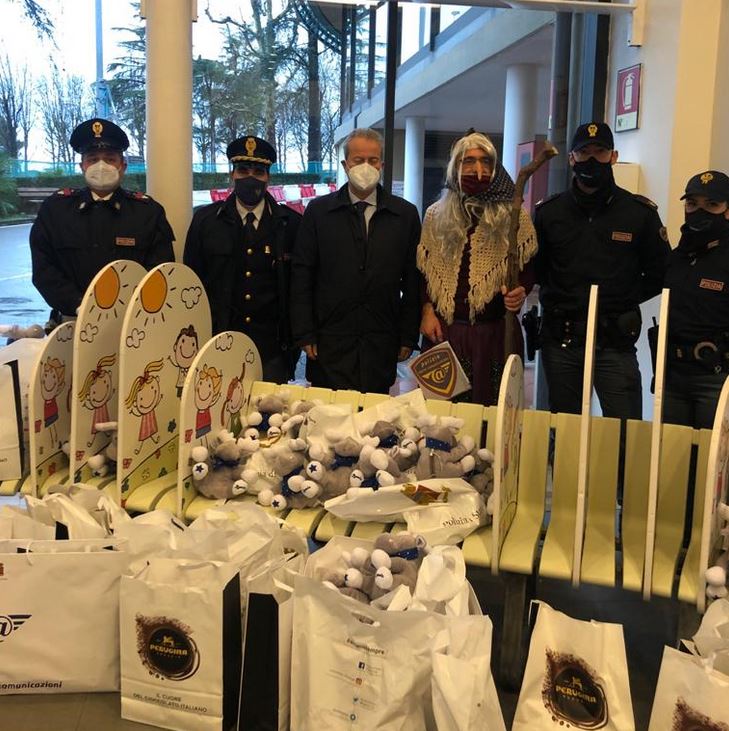 Befana della Polizia di Stato al Meyer
