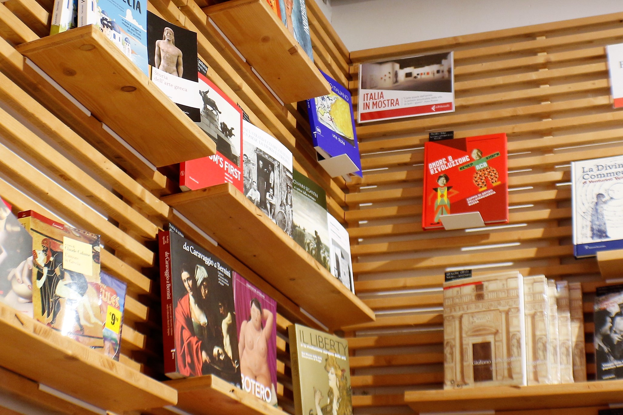 Libri (foto archivio Antonello Serino)