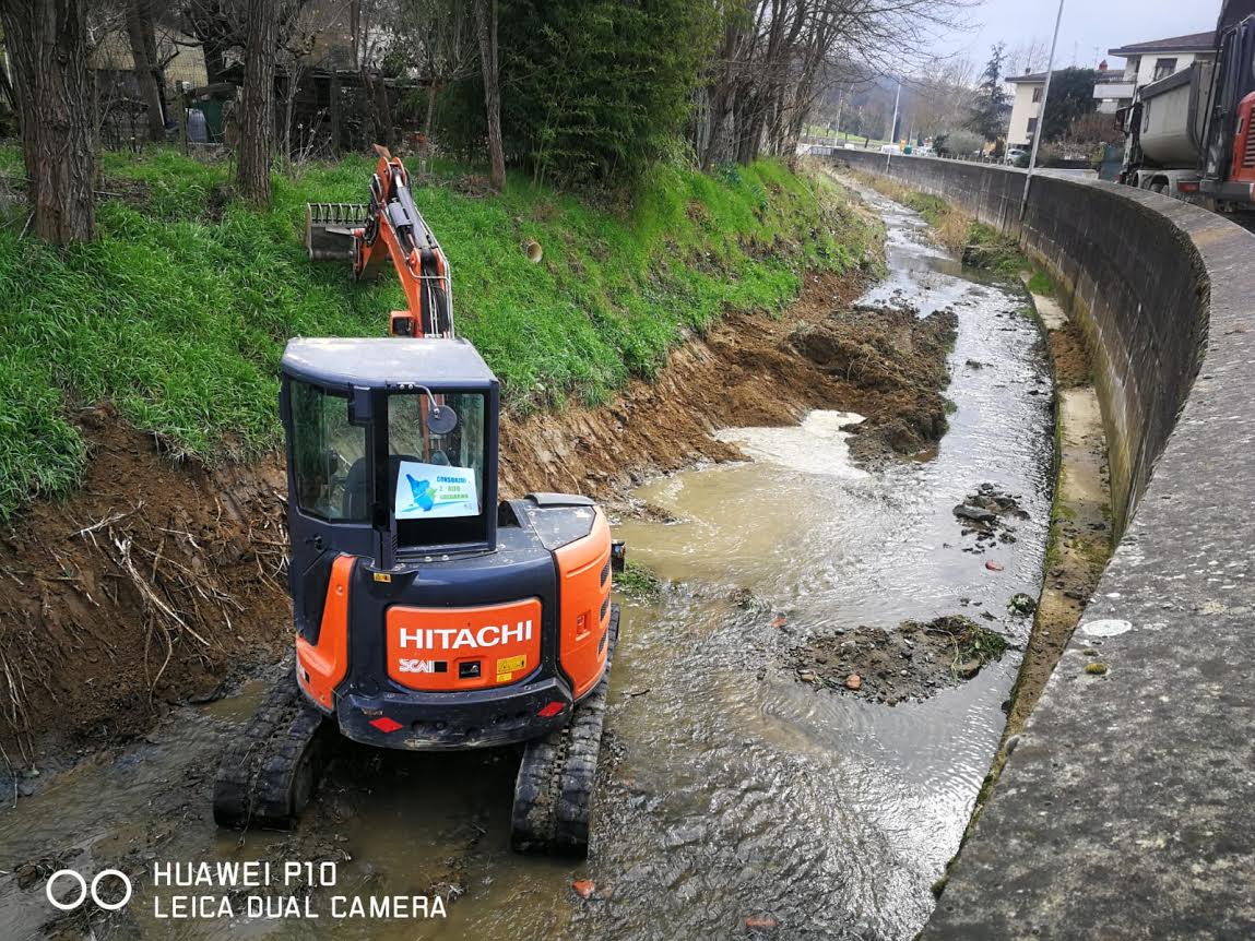 Lavori al torrente Ponterosso