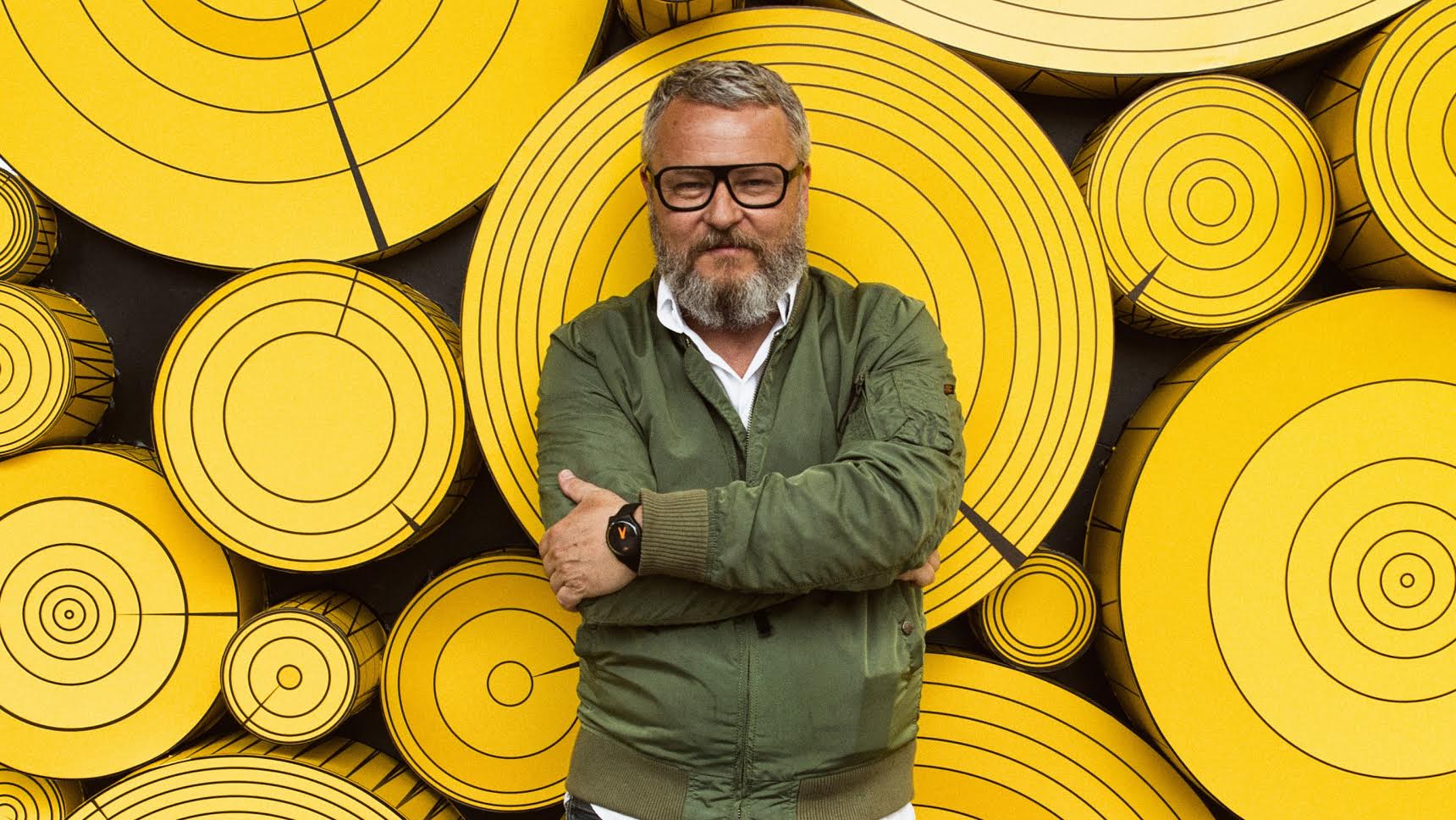 Tobias Rehberger - portrait SWATCH