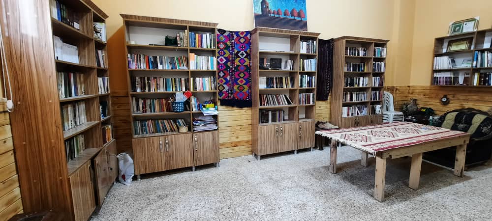 Biblioteca di Rodi e Perwin a Kobane'