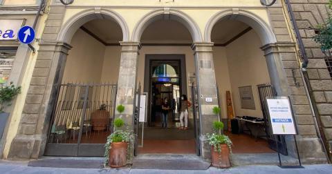 Ingresso ufficio relazioni con il pubblico Comune di Empoli