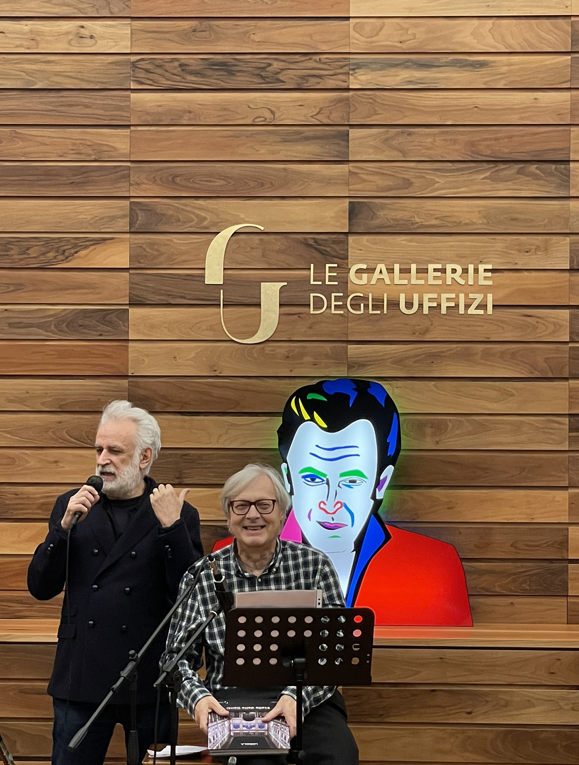 Donazione dell'autoritratto di Marco Lodola