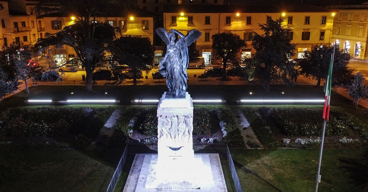 Piazza della Vittoria notturna