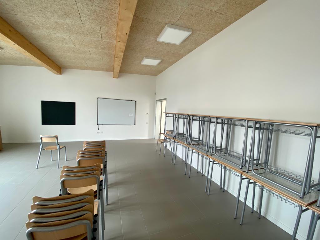 Nuova scuola primaria Dante Alighieri di Marcignana, interno aula