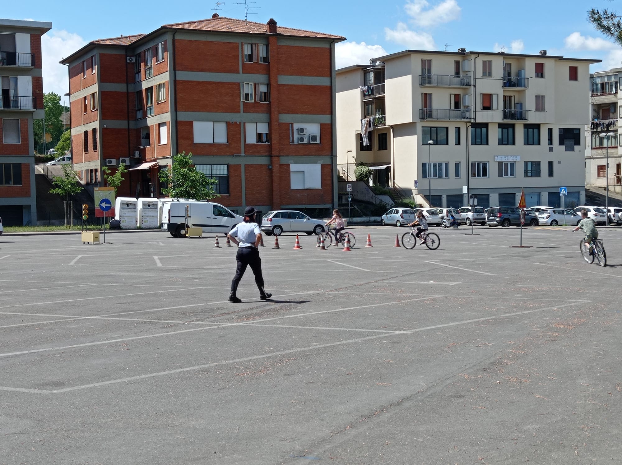 La consegna del patentino da pedone e ciclista (Fonte foto Comune di Montespertoli)