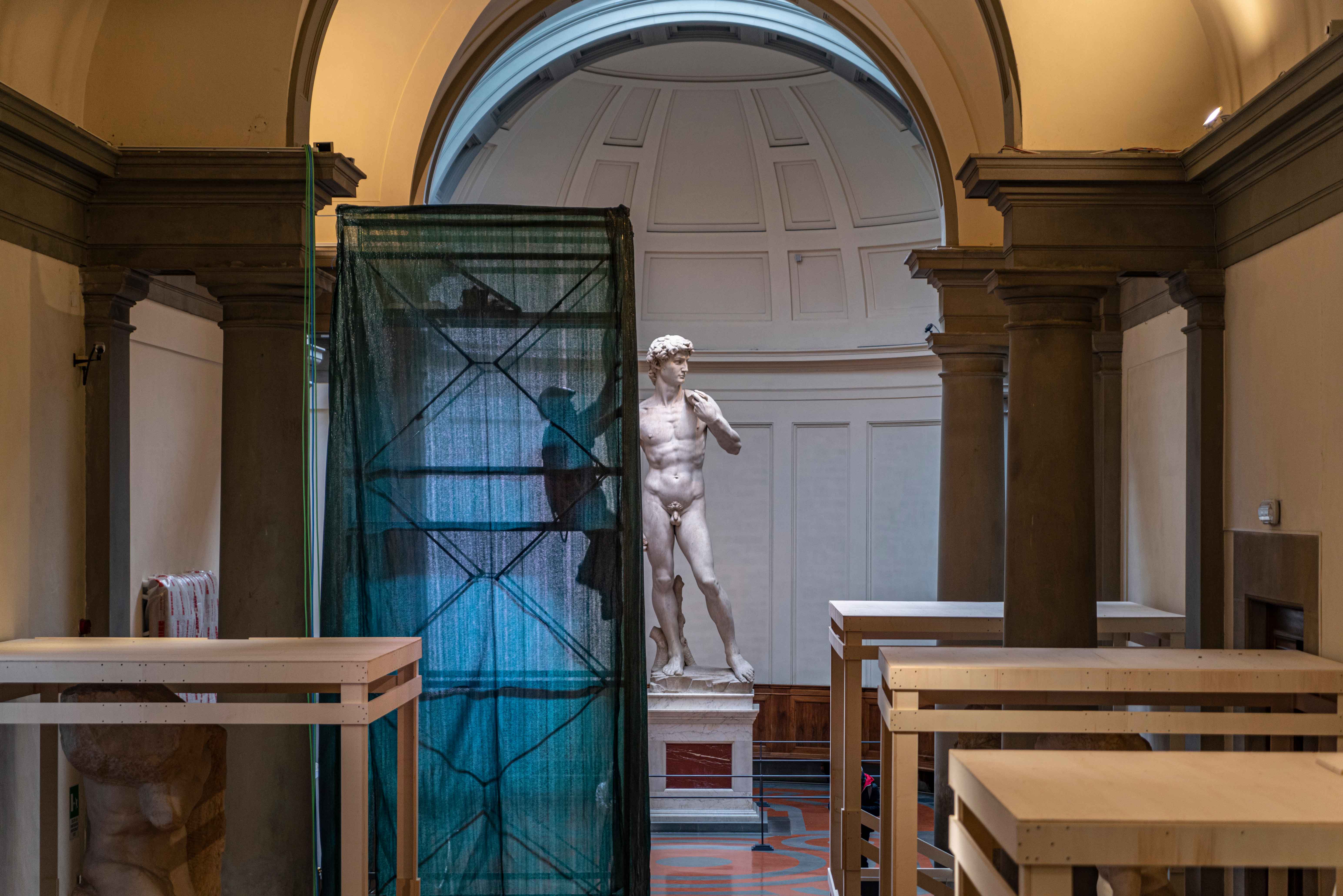 Galleria dell'Accademia di Firenze - lavori luci Enel - photo Guido Cozzi