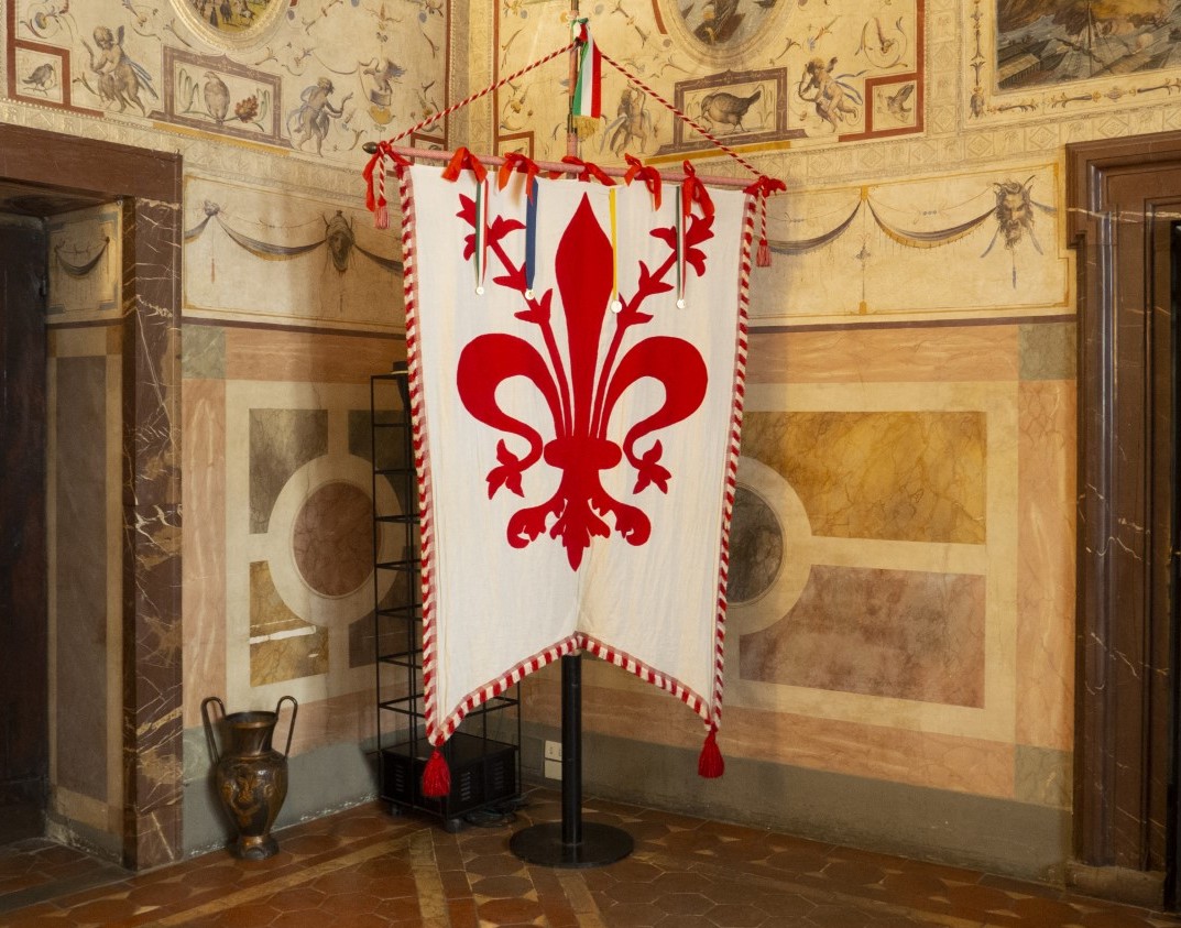 Gonfalone Comune di Firenze (fonte foto comune di Firenze) 