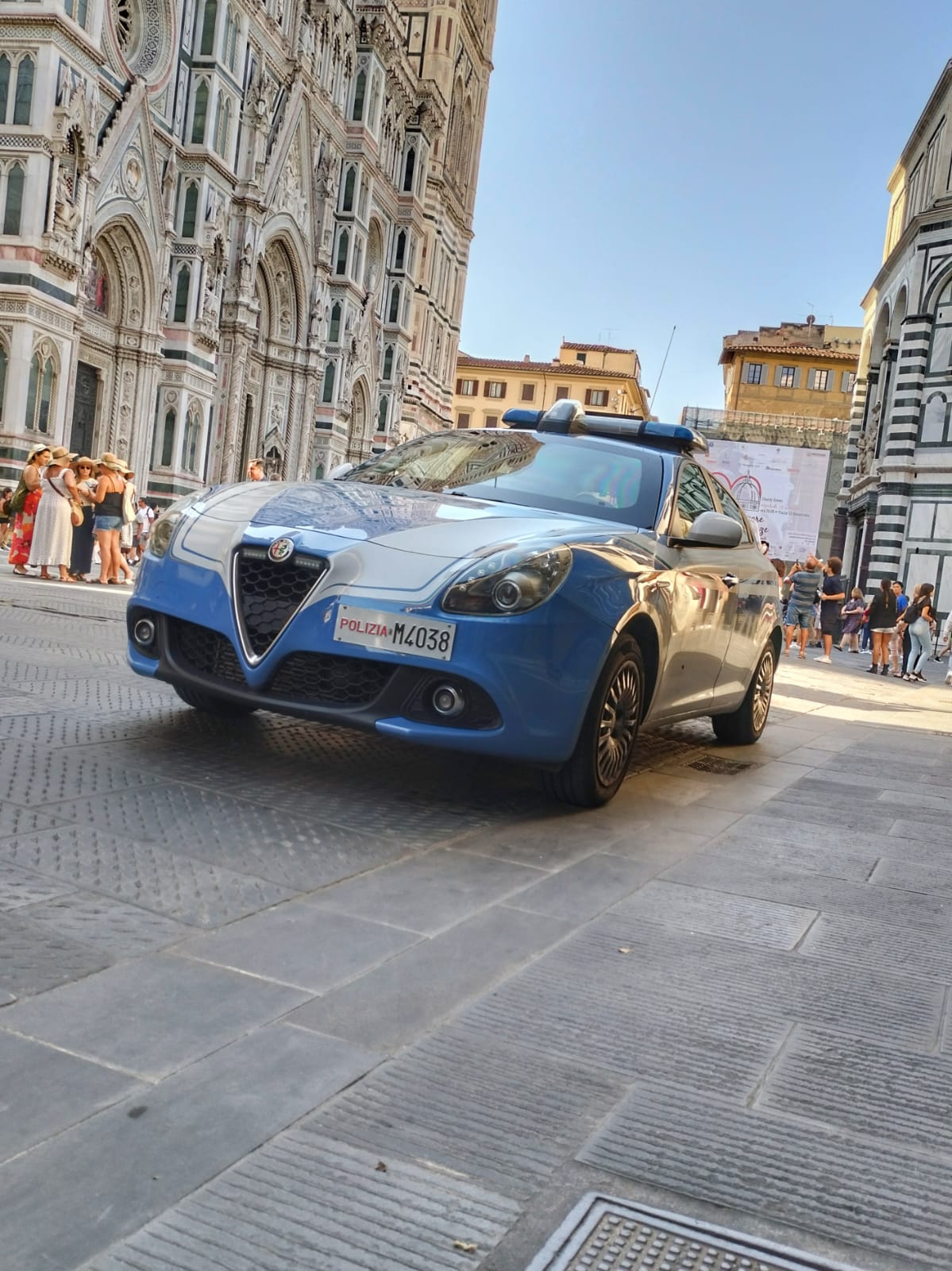 Polizia di Stato © Antonello Serino