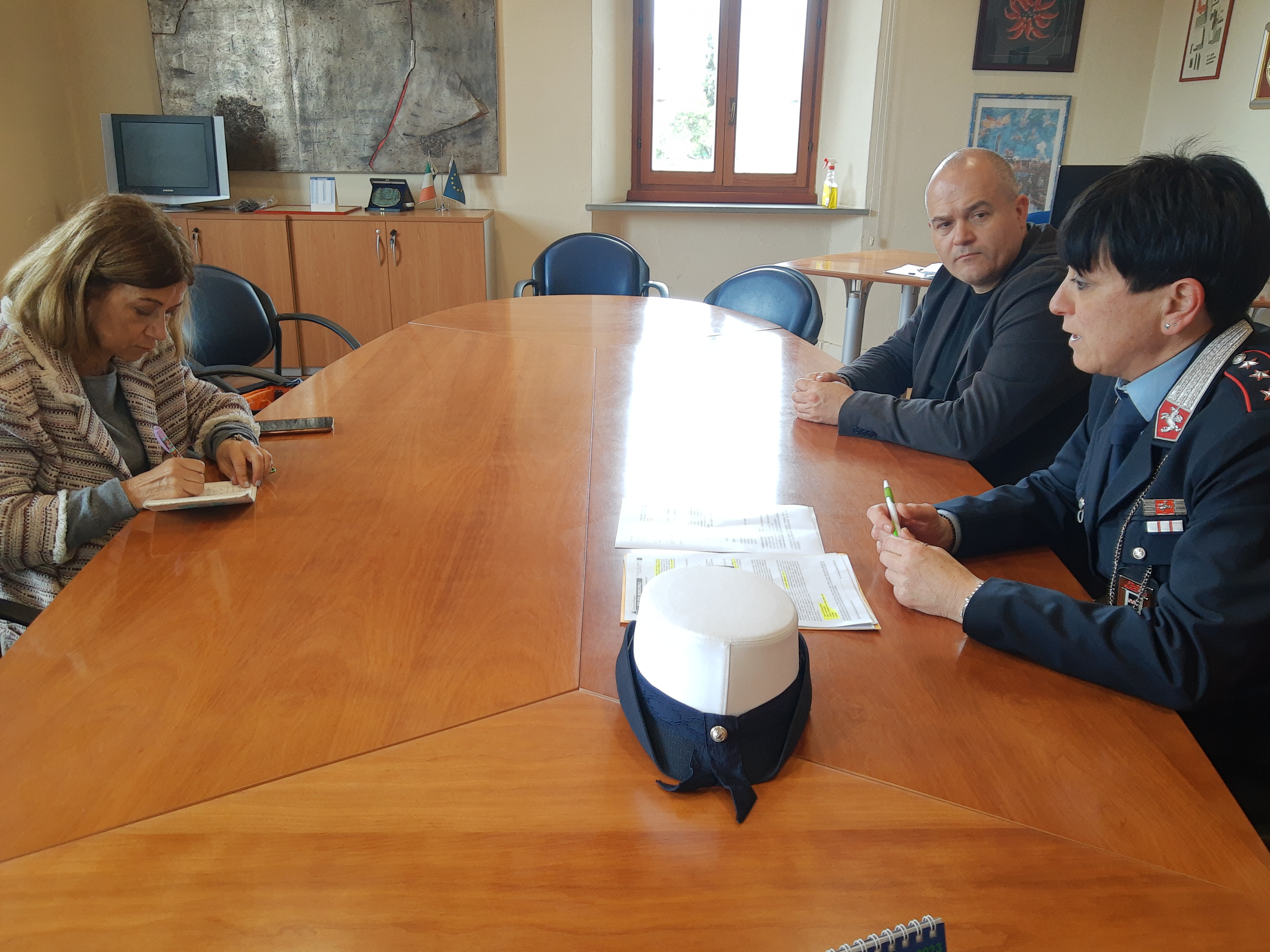 Nelle foto il sindaco Gabriele Romiti e la comandante della Polizia Municipale di Quarrata Pamela Michelozzi