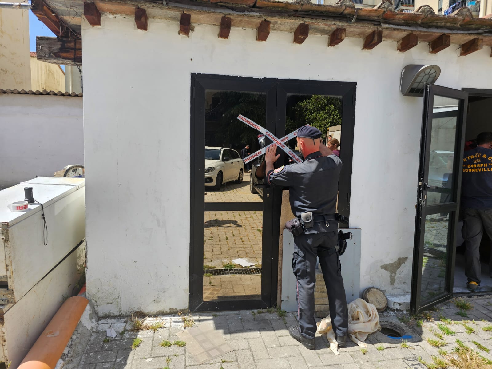 Operazione dell'ex Hotel Astor (Fonte foto Carabinieri)