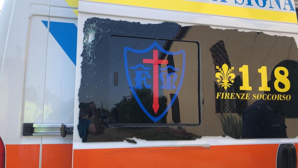 Aggressione ambulanza (Fonte foto Misericordie Fiorentine)