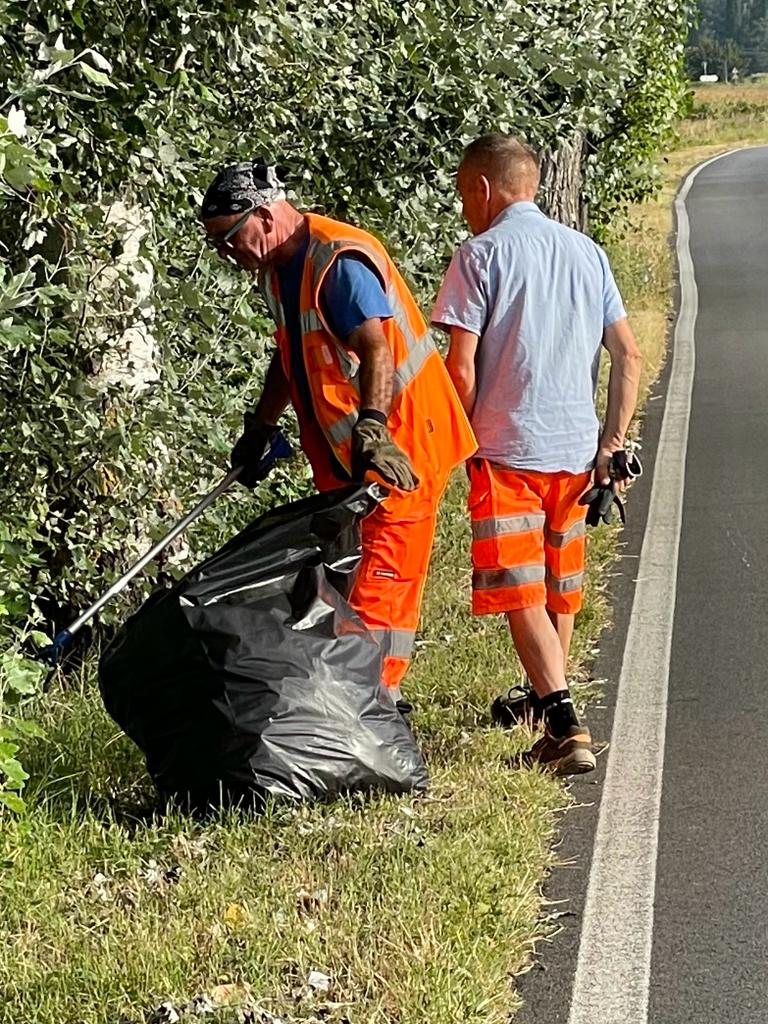 A Fucecchio avviato oggi un nuovo intervento di pulizia delle banchine stradali